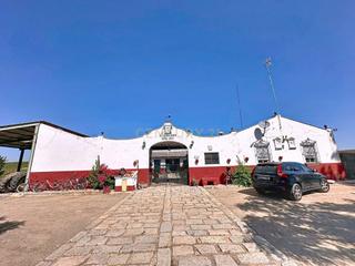 Residential Plot in Calle las cabezas de san juan, seville, spain