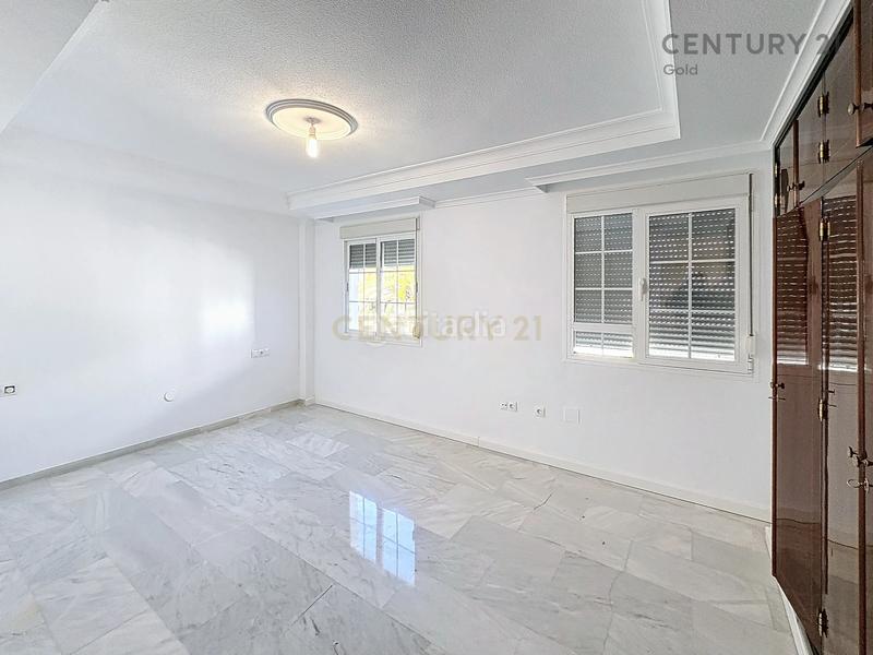 Foto 5272fb8b-bd85-4dea-b629-04a74acadd6e. Appartement dans paseo acacias 24 dans Pedregalejo - Morlaco Málaga