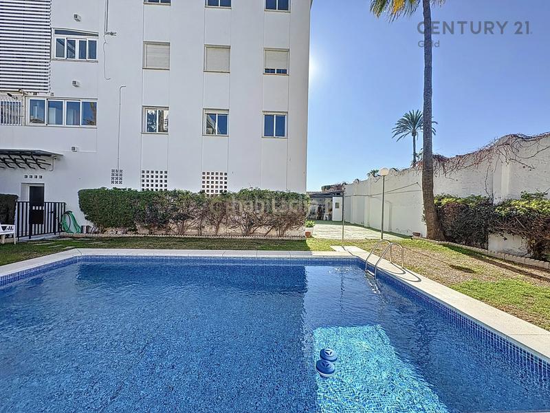 Foto a2dbb8d5-a3ba-48d0-961d-98d92de86d0d. Appartement dans paseo acacias 24 dans Pedregalejo - Morlaco Málaga