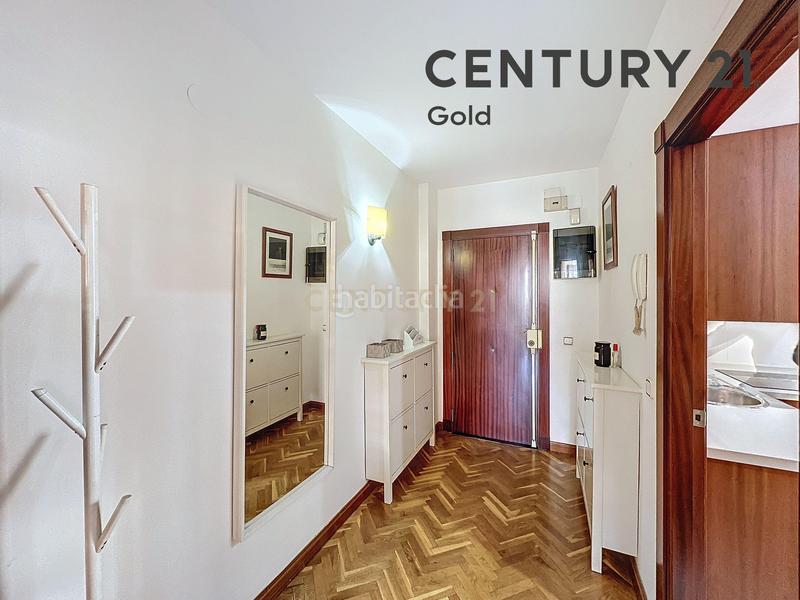 Foto ef69d3f6-6395-44e7-b485-b7cf64f358e5. Apartament a avenida andalucia 29 a Carranque - Haza Cuevas Málaga