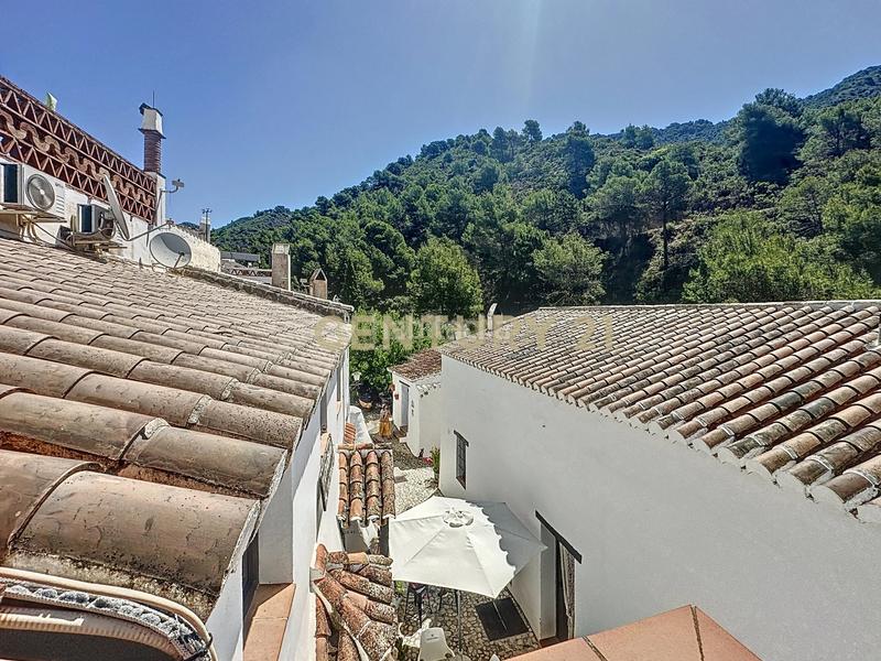 Foto 4dd8802b-2cb4-4bd9-842e-31f74b049bc7. Casa amb piscina a Frigiliana