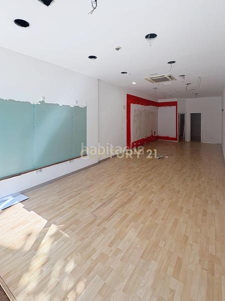 Foto 3bf29b3b-f735-45a5-9ef7-927ad93334d7. Location local commercial dans plaza costa del sol dans Torremolinos