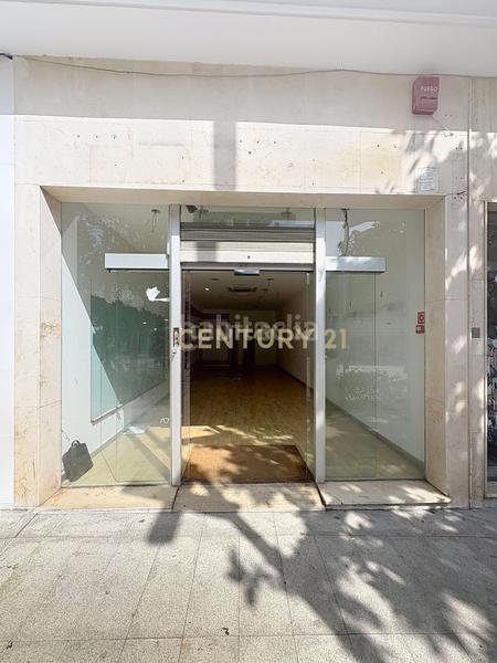 Foto 91767d90-77e2-46c5-815b-e16f9450bd2a. Location local commercial dans plaza costa del sol dans Torremolinos