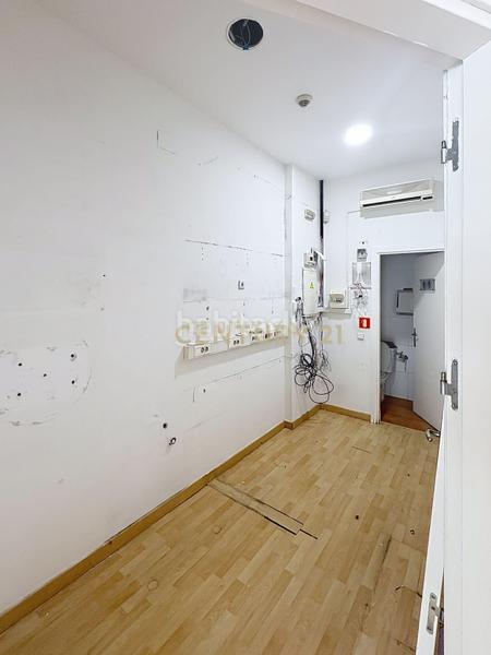 Foto c349b49c-93bc-417d-9295-338f42903114. Location local commercial dans plaza costa del sol dans Torremolinos