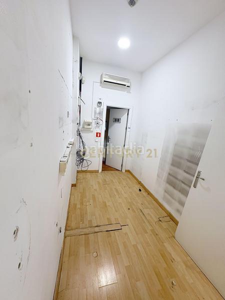 Foto fef0eac1-3054-4bab-a332-2eba624873f0. Location local commercial dans plaza costa del sol dans Torremolinos