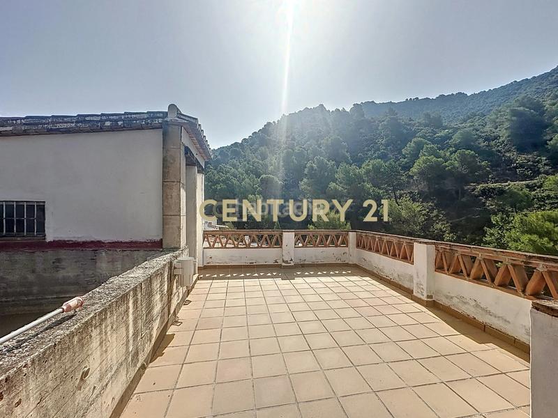 Foto 25f31f3a-38a9-47e8-8fc2-ed9411634149. Casa amb piscina a Frigiliana