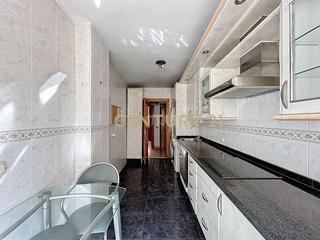 Apartament  Calle río bergantes, torremolinos, spain 3. Amplio piso en primera planta con terraza, balcón y piscina en e