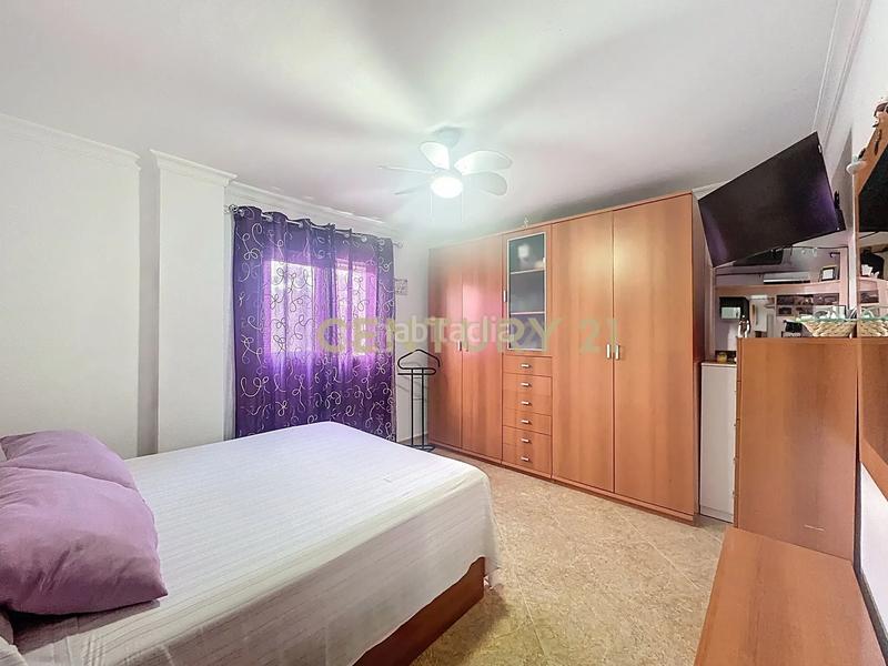 Foto 38435380-805e-406b-9187-e41c009de4ff. Appartamento in santa paula in Los Guindos - Parque Mediterráneo - Santa Paula Málaga