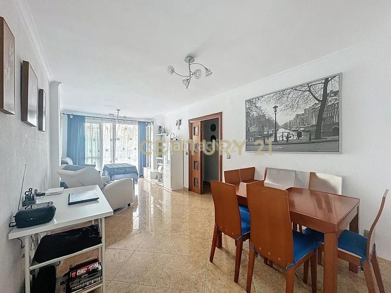 Foto 3b4241e2-d7c1-4aab-af36-f4de4a4cf4cd. Appartamento in santa paula in Los Guindos - Parque Mediterráneo - Santa Paula Málaga