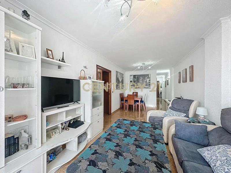 Foto 65c6d843-eb19-4921-91b4-12448ed30ed2. Appartamento in santa paula in Los Guindos - Parque Mediterráneo - Santa Paula Málaga