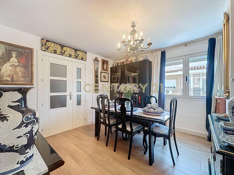 Foto 081d0056-8687-45b9-9292-c398363c4088. Piccolo appartamento in calle salvador espada leal in Málaga