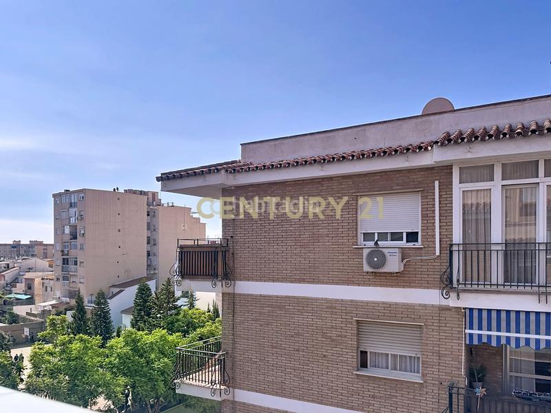 Foto 70cb8357-f324-4455-9627-c24ebfdeba3b. Piccolo appartamento in calle salvador espada leal in Málaga