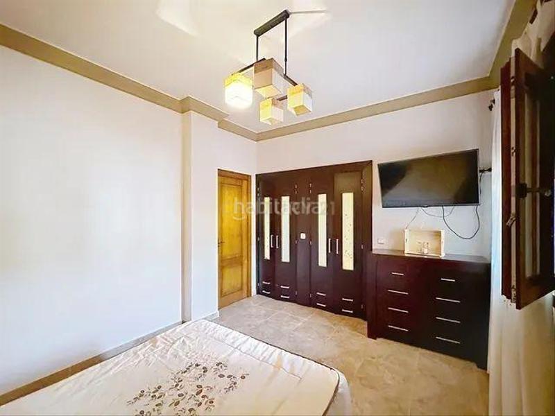 Foto a099a30c-42e7-4dcd-898b-6eeb05eec89e. House in 29531 Humilladero in Humilladero