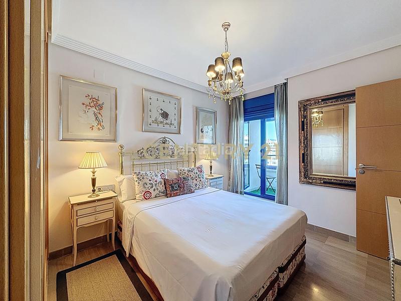 Foto 572ae164-da50-4eb2-95aa-5bd1f9396726. Lloguer apartament amb aparcament a Paseo Marítimo Oeste - Pacífico Málaga