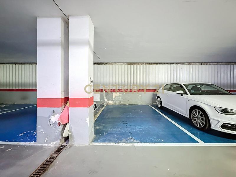 Foto 131282cf-a28c-4fa9-8fc3-1056bcd85d68. Miete appartement mit parking in Paseo Marítimo Oeste - Pacífico Málaga