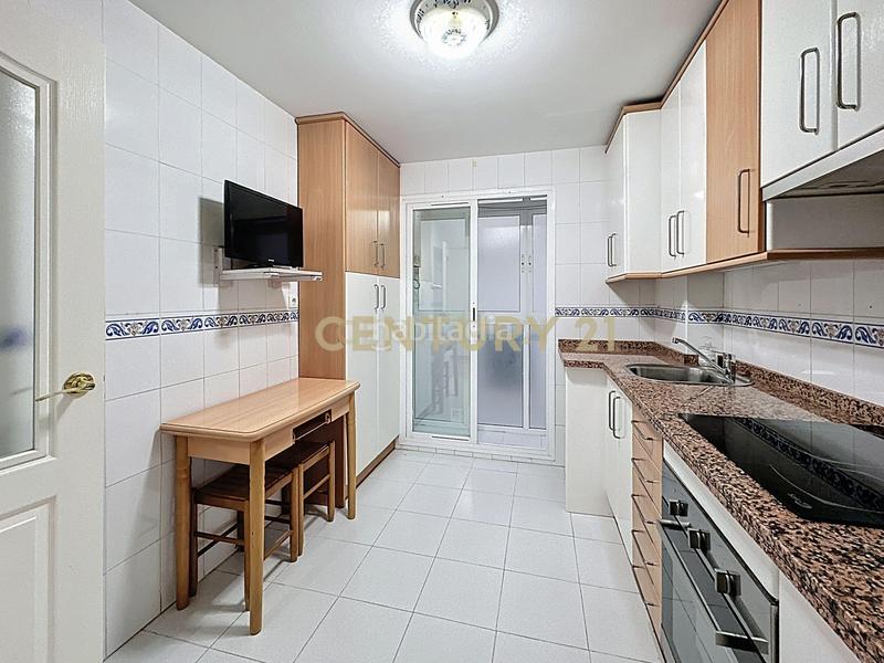 Foto c2bef963-acd0-428d-8a93-528dc44d68e4. Piccolo appartamento in calle canales in Perchel Sur - Plaza de Toros Vieja Málaga