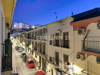 Apartament  Cl san luis 48priego de cordoba (córdoba) 59. Amplio piso en priego de córdoba, andalucía