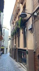 Edifici a Olot. Producte apialia. olot casc antic, ideal inversors. edifici amb