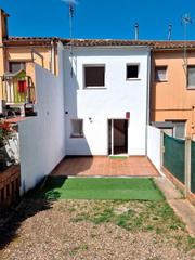 Casa adossada a Palau. Gran oportunitat. casa a girona de 2 habitacions acabada de refo