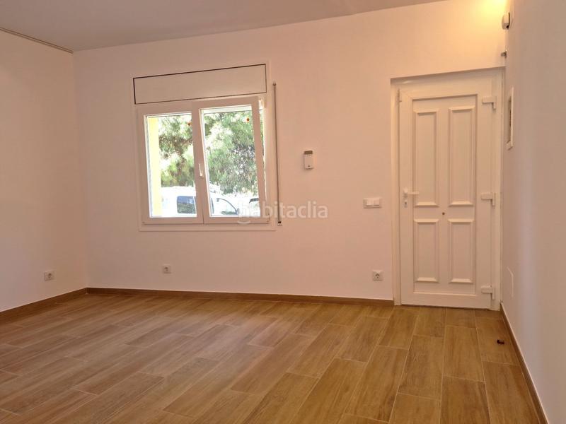 Foto 7a29ef68-544c-4e38-be1b-c2721a10f0f8. Casa adossada a Palau Girona