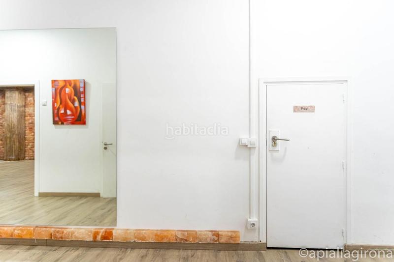 Foto beb3d3d7-f24c-4d02-aa44-0964125f4614. Geschäftsraum in Eixample Sud-Migdia Girona