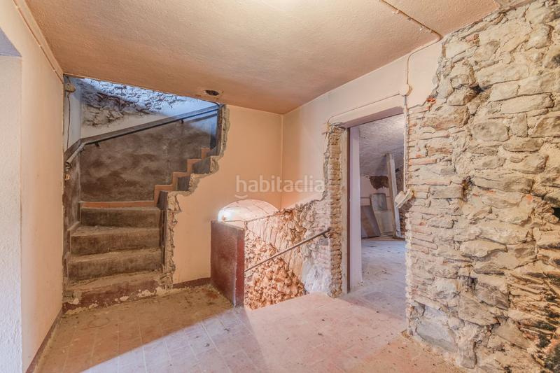 Foto 2829239f-0c32-44fc-a8c6-987e207bc253. Masía exclusiva apialia. a tenim una casa de poble, de pedra, per fer una reforma integral. en Sant Joan de Mollet