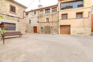 Masia a Sant Joan de Mollet. Exclusiva apialia. a sant joan de mollet tenim una casa de poble