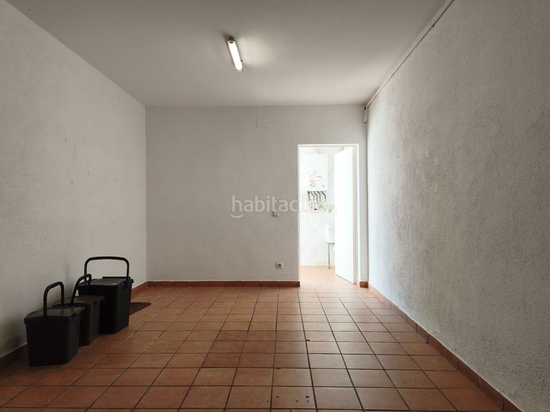 Foto ca8cfff0-f6a9-4e70-a121-67e70b568cc6. Location maison avec chauffage parking dans Quart