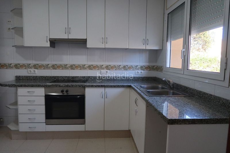 Foto dd8a407f-d098-4580-8682-9e45bd091d3f. Location maison avec chauffage parking dans Quart