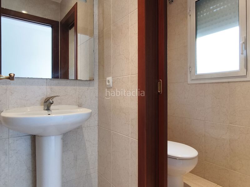 Foto f873b1a0-dfa3-490b-ac42-db2450965810. Location maison avec chauffage parking dans Quart