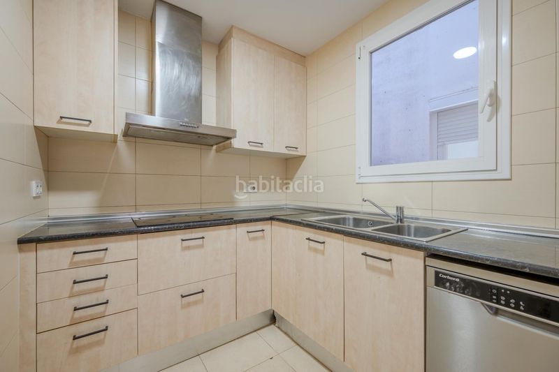 Foto 35407b74-4b21-4b2d-8f47-8449a96c996e. Pis a Eixample Sud-Migdia Girona