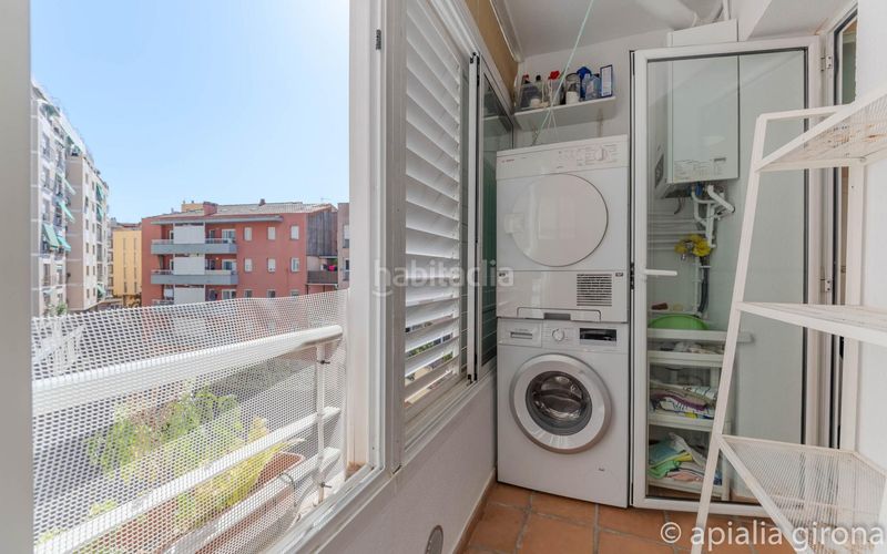 Foto 2868a933-f2c5-447e-b330-8bd350fe9d50. Etagenwohnung mit heizung in Sant Narcis Girona