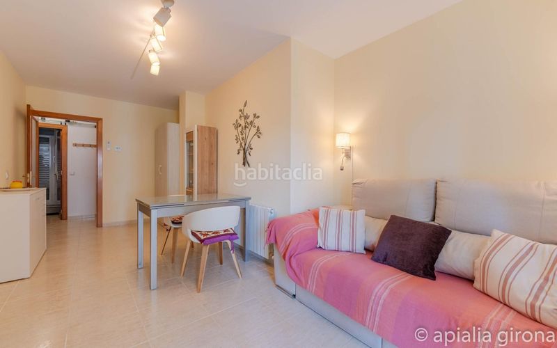 Foto 59679658-b5e1-4ddc-9874-11b21631907a. Etagenwohnung mit heizung in Sant Narcis Girona