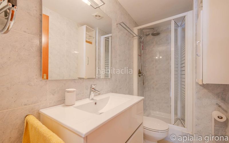 Foto 6b640ed6-c5ac-4c55-965c-ae41867b89e6. Etagenwohnung mit heizung in Sant Narcis Girona