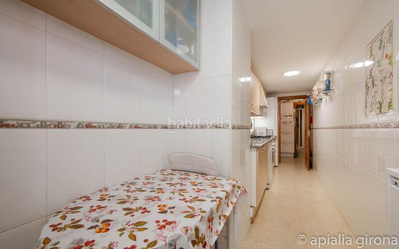 Foto ab5b3606-7368-445c-9419-eb97c19508da. Etagenwohnung mit heizung in Sant Narcis Girona