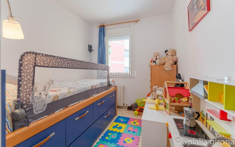 Foto ad7311f5-6c8f-44fb-856c-8a270df1720f. Etagenwohnung mit heizung in Sant Narcis Girona