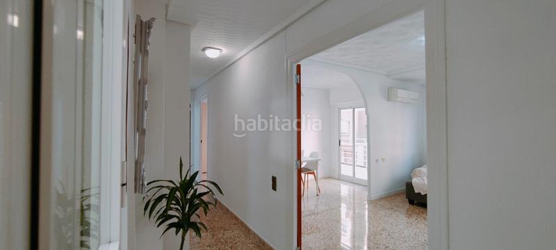 Foto a8646330-123f-4672-b76e-168ae443f919. Piso  ubicado en la mejor zona de elche. en Reina Victoria - Miguel Hernández Elche / Elx
