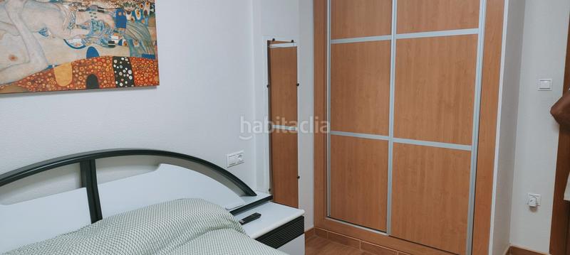 Foto 80e9f878-6e41-4929-8c11-069a593376a1. Maison avec parking dans Calas Santiago Bernabeu Santa Pola