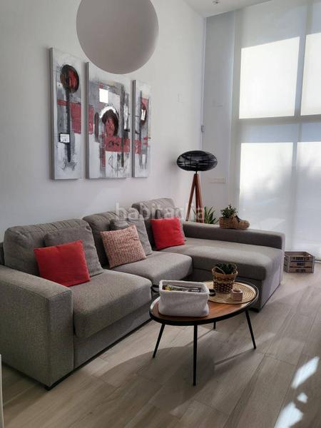 Foto da0fd558-d97f-4f94-b6e1-3a9d758b6565. Casa con riscaldamento piscina in Lomas de Cabo Roig - Los Dolses Orihuela