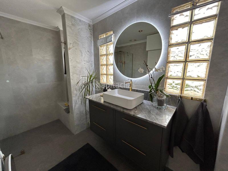 Foto 76ce9a86-188a-41dd-81c6-1ddfdcf75142. Casa amb calefacció aparcament piscina a Zona los Frutales Torrevieja