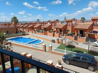 Maison jumele en Calle calle miguel ngel blanco garrido 21. Dplex adosado en aguas nuevas, torrevieja, parque acutico, sec