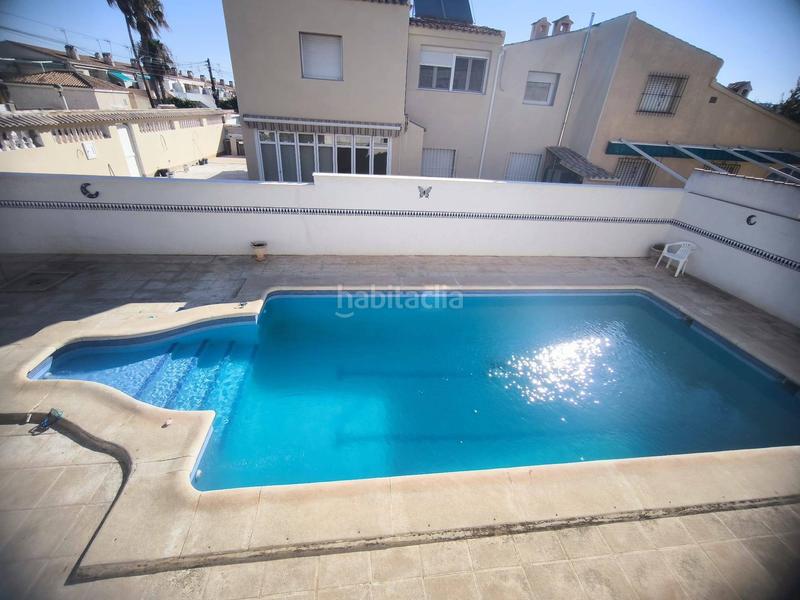 Foto ba39b732-31f0-484e-9f62-ad72dde27e1d. Casa a schiera con riscaldamento parcheggio piscina in Orihuela