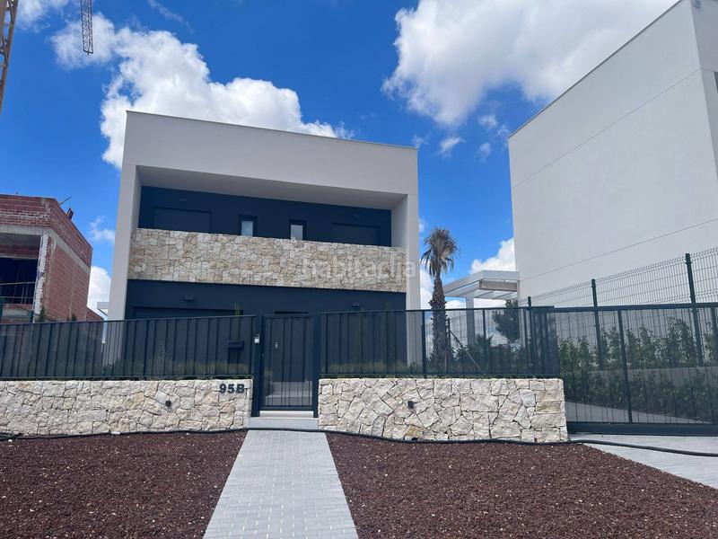 Foto 84817860-4ad7-4dee-b1f4-97d6dc651ca0. Semi detached house with parking pool in El Pinar de Campoverde Pilar de la Horadada