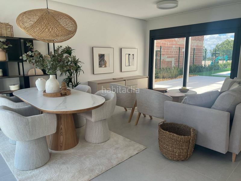 Foto 95994bb3-35aa-4c8d-8c75-5160654fcd19. Semi detached house with parking pool in El Pinar de Campoverde Pilar de la Horadada