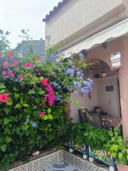 Chalet in Centro. Chalet adosdao en los alcazares