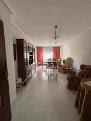 Pis a San Javier. Piso de 4 habitaciones i 2 baños , reformado en san javier