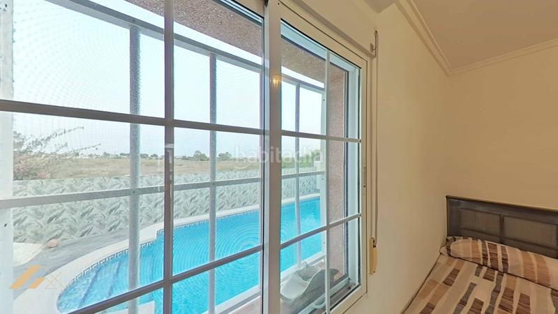 Foto 56c7443c-6344-49e1-88fc-f6290851c827. Chalet  con piscina en el chaparral, , alicante en Torrevieja