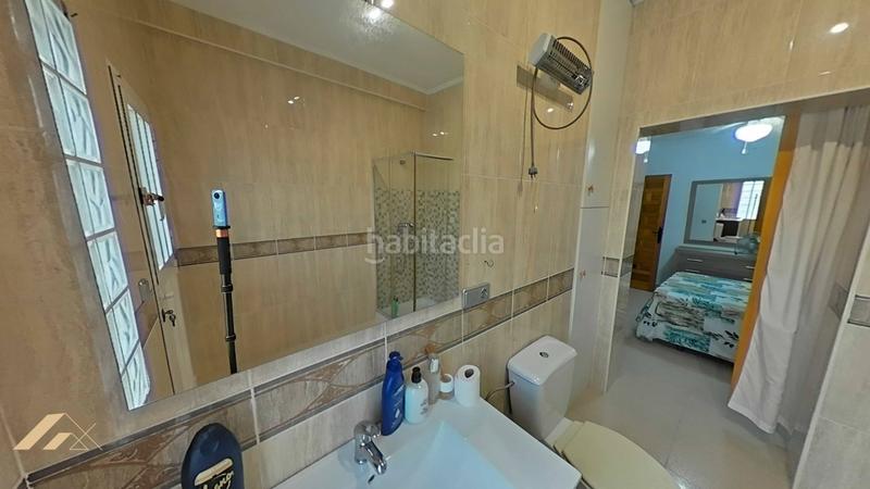 Foto 6e18891f-4fb9-4e06-8848-f559f7f8af8c. Chalet  con piscina en el chaparral, , alicante en Torrevieja