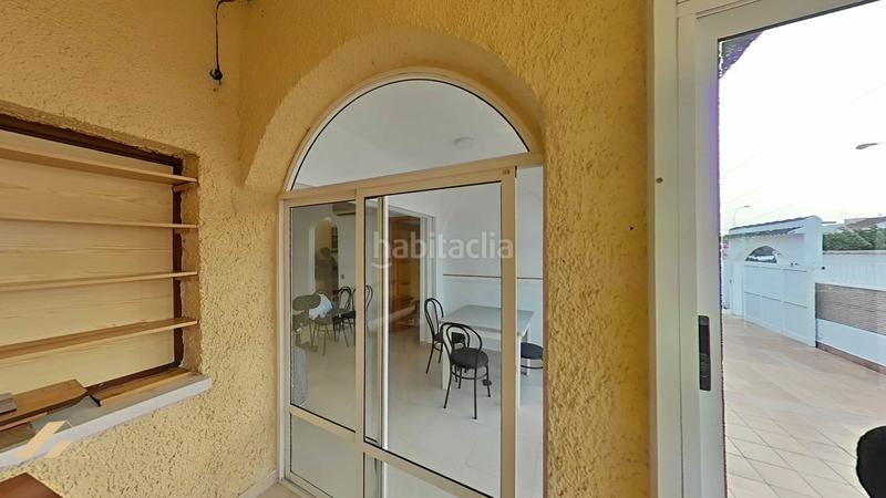 Foto aa48ae78-4c38-4c8a-b91c-18d52466fa41. Chalet  con piscina en el chaparral, , alicante en Torrevieja