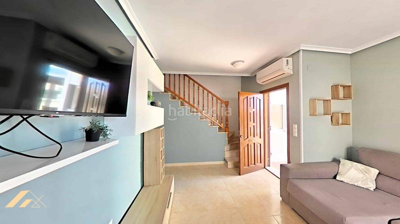 Foto 06ec1328-8917-4cc5-ab4b-19116173a2ad. Casa adossada amb calefacció aparcament piscina a Orihuela